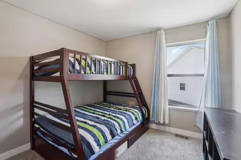 Bedroom - 7295 Parson Ct NE, Otsego, MN 55330 photo 3 of 3