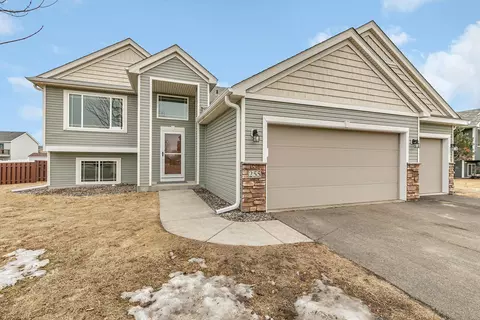 255 Douglas Dr S, Annandale, MN 55302