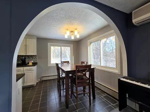 Dining - 5751 16th Ave SE, Saint Cloud, MN 56304 photo 1 of 2