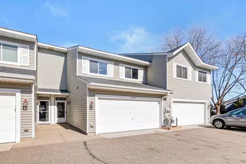 12744 82nd Pl N, Maple Grove, MN 55369