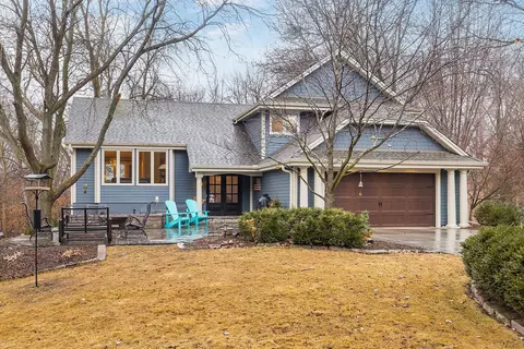 2128 Morton Rd, Wayzata, MN 55391