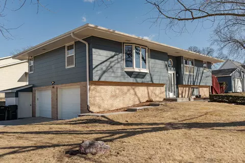 401 6th St SE, Stewartville, MN 55976