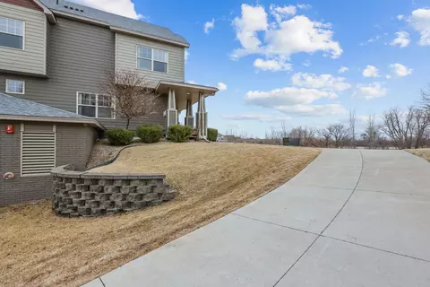 24569 Superior Dr, Rogers, MN 55374