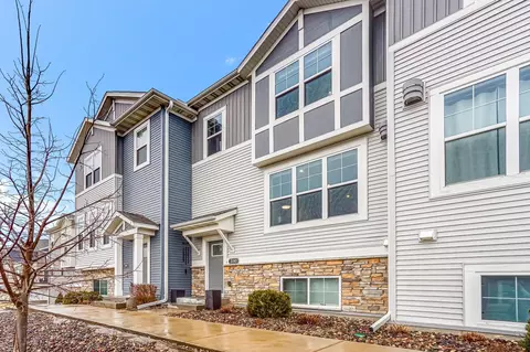 2193 Heritage Ln, North Saint Paul, MN 55109