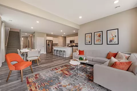 17009 Draper Way, Lakeville, MN 55044
