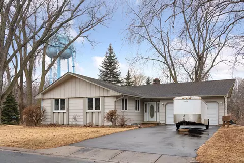 2731 Rosewood Ln, Mound, MN 55364