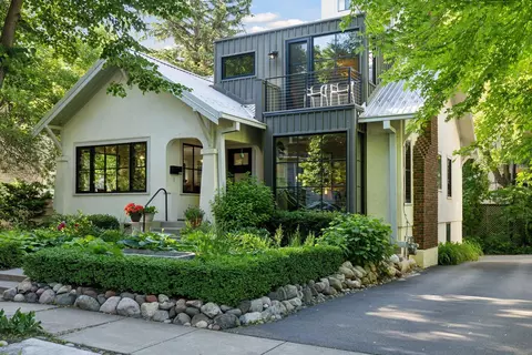 3406 W 32nd St, Minneapolis, MN 55416