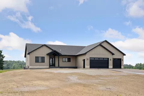 2856 219th Ave NE, East Bethel, MN 55011