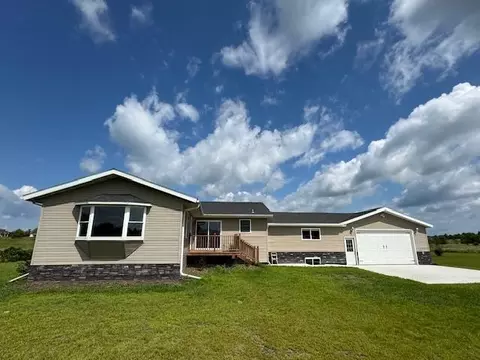 41165 427th St, Perham, MN 56573