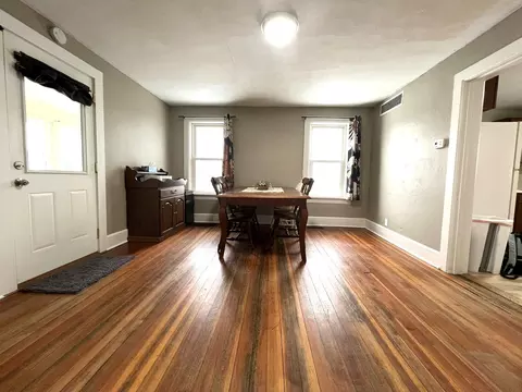 Dining - 325 2nd Ave NW, Plainview, MN 55964 photo 2 of 2