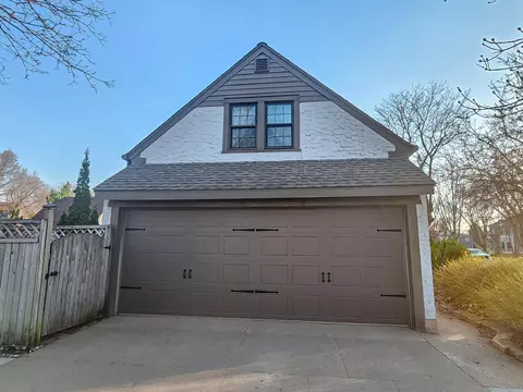 425 N 3rd St, Saint Peter, MN 56082 photo 3