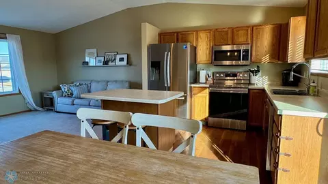 471 Maple Pointe Blvd, Mapleton, ND 58059 photo 12