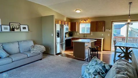 471 Maple Pointe Blvd, Mapleton, ND 58059 photo 10