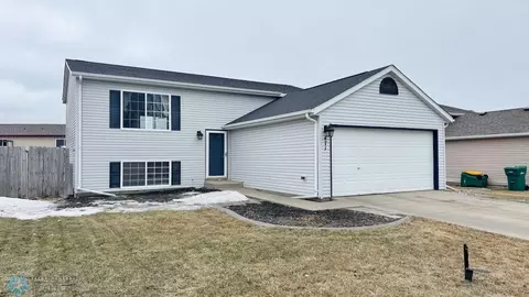 471 Maple Pointe Blvd, Mapleton, ND 58059 photo 7
