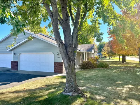 1100 Joy Ln, Little Falls, MN 56345