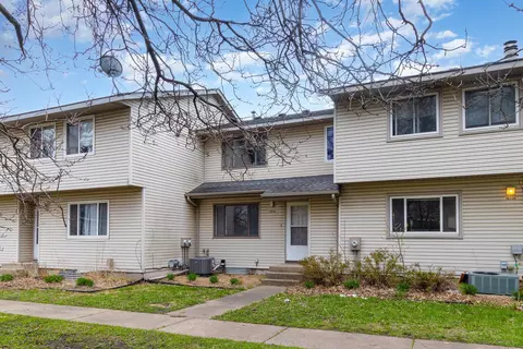 16132 Foliage Ave W, Rosemount, MN 55068