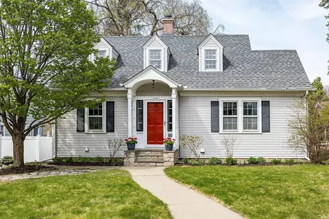 1118 W 53rd St, Minneapolis, MN 55419