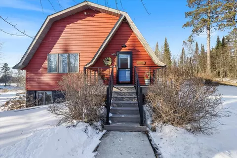 11725 Centa Rd, Chisholm, MN 55719