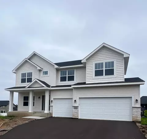 7601 22nd Ave E, Shakopee, MN 55379