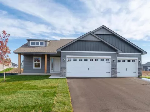 17738 Empire Trl, Lakeville, MN 55044