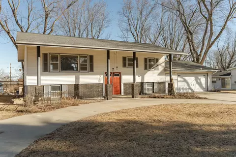 307 3rd St NE, Byron, MN 55920