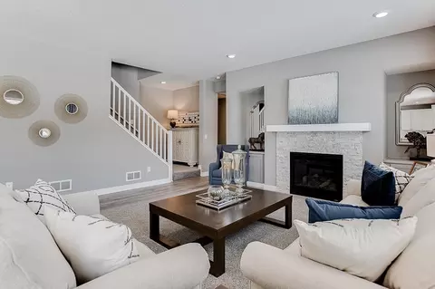 23778 Ashbury Dr, Rogers, MN 55374