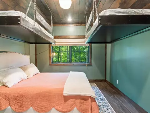 Bedroom - 6006 Ojibwa Rd, Brainerd, MN 56401 photo 1 of 3