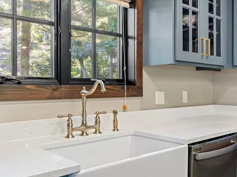 Kitchen - 6006 Ojibwa Rd, Brainerd, MN 56401 photo 6 of 7