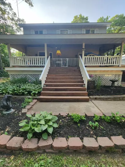 4845 Royal River Rd, Braham, MN 55006