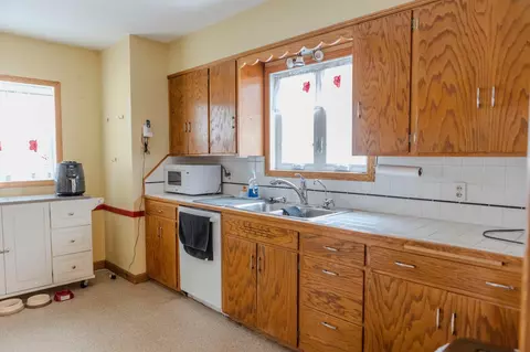 203 E 1st St, Morris, MN 56267 photo 32