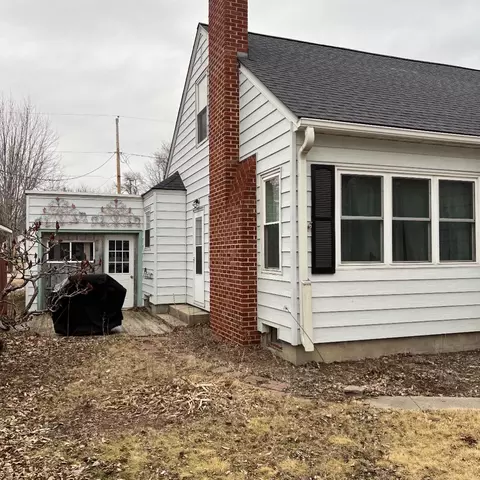 203 E 1st St, Morris, MN 56267 photo 7