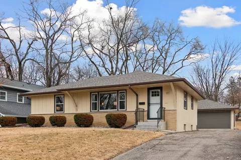 411 Monroe Ave S, Hopkins, MN 55343