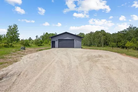 5804 180th St, Milaca, MN 56358 photo 4
