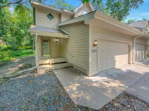 6991 Edenvale Blvd, Eden Prairie, MN 55346