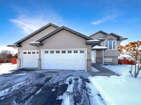 504 Emerson Ct, Montrose, MN 55363