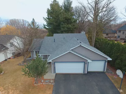 2349 Hydram Ave N, Oakdale, MN 55128