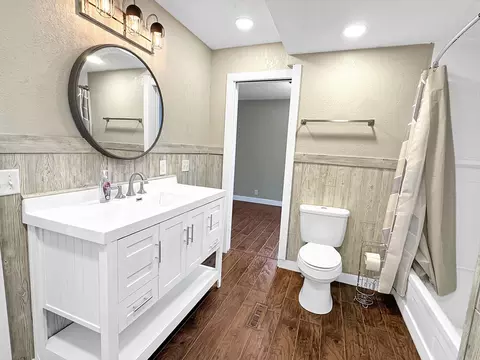 Bath - 312 4th St E, Jasper, MN 56144 photo 2 of 3