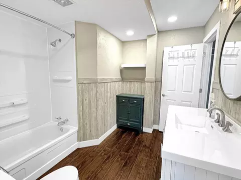 Bath - 312 4th St E, Jasper, MN 56144 photo 1 of 3