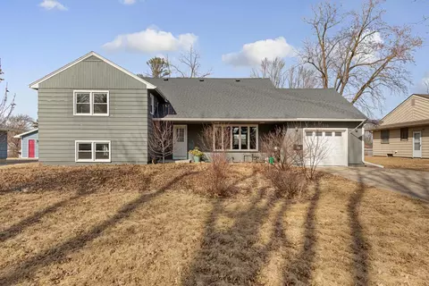 536 Prospect St, Owatonna, MN 55060