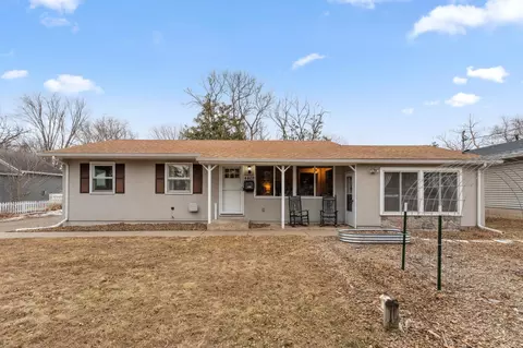 4469 3rd Ave, White Bear Lake, MN 55110