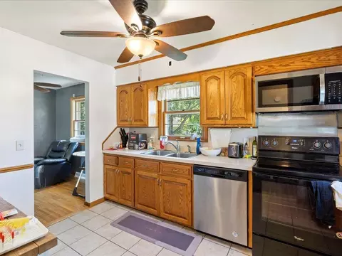 Kitchen - 919 6th Ave NE, Brainerd, MN 56401 photo 1 of 1