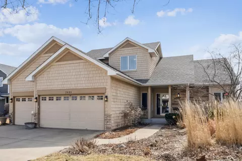 7595 Walnut Curv, Chanhassen, MN 55317