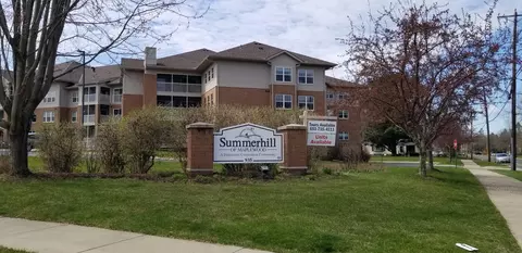 935 Ferndale St N #106, Maplewood, MN 55119