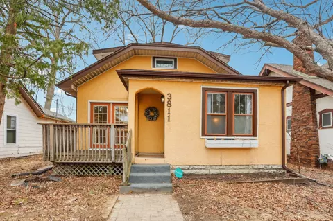 3811 Russell Ave N, Minneapolis, MN 55412