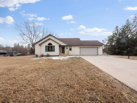 1209 Birch Ave, Alexandria, MN 56308