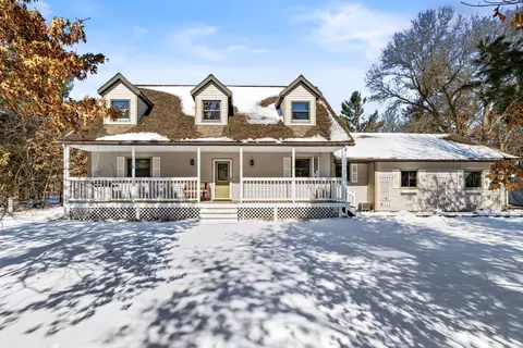 s8322 Oriole Drive, Eau Claire, WI 54701