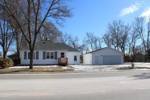 314 Riverside Ave, Thief River Falls, MN 56701