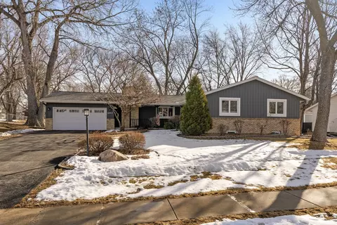 10417 Colorado Rd, Bloomington, MN 55438