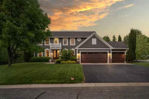 19080 Inndale Dr, Lakeville, MN 55044
