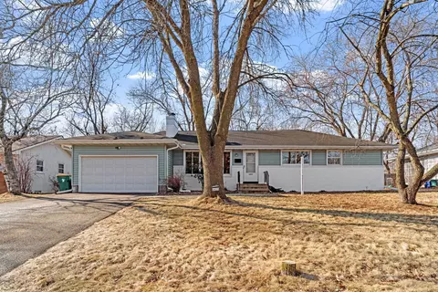 6425 38th Ave N, Crystal, MN 55427